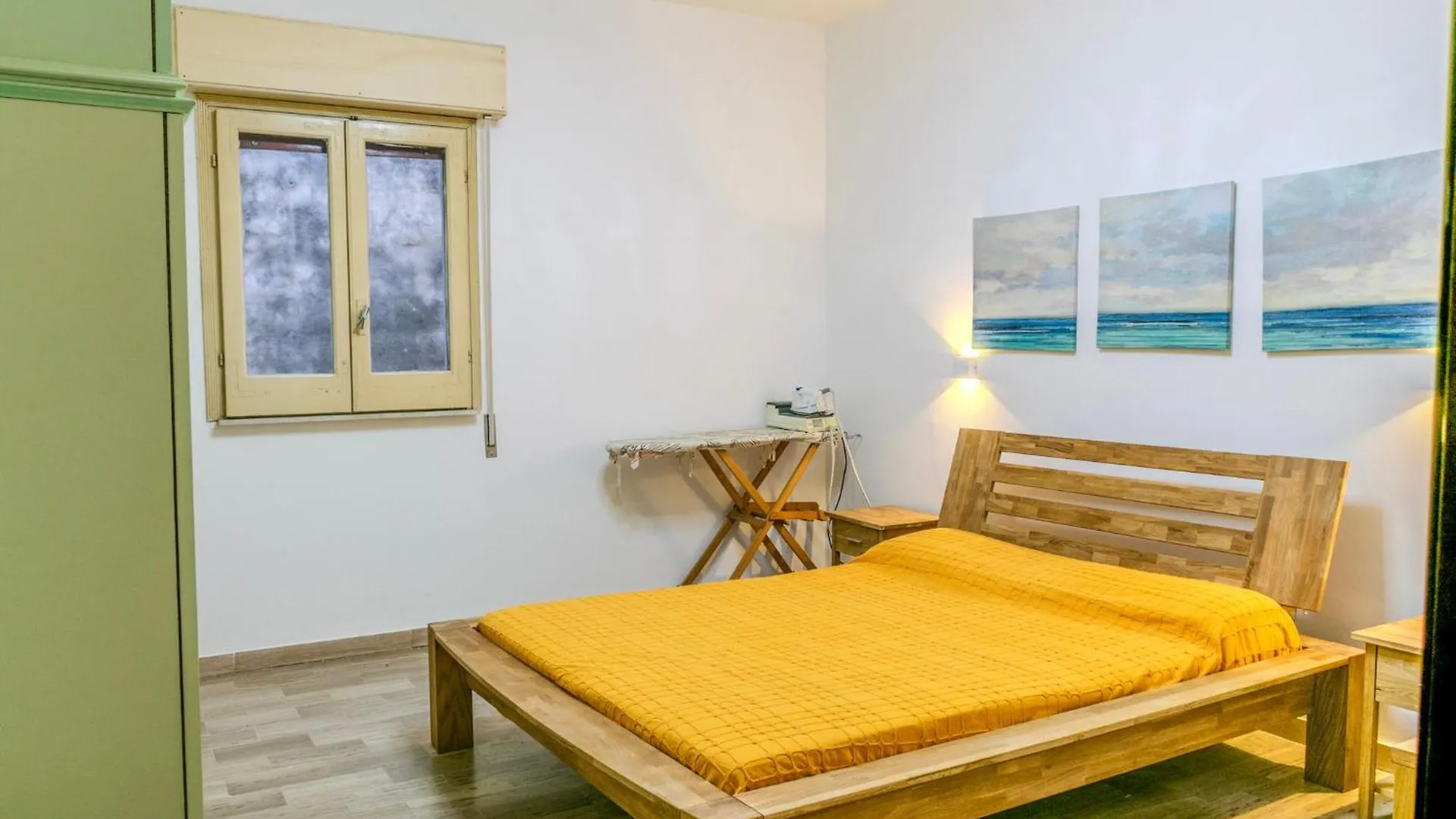 Seaside Bliss: Kaukana Sun & Moon Apartments With Parking Villaggio Azzurro