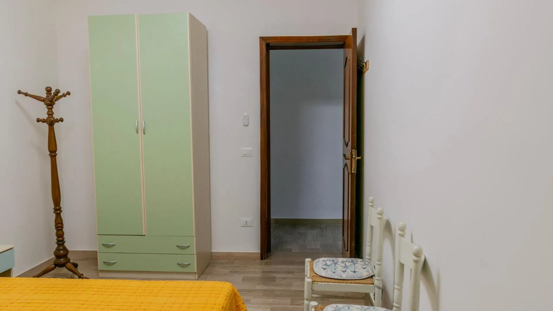 Seaside Bliss: Kaukana Sun & Moon Apartments With Parking Villaggio Azzurro 0*,  Italy